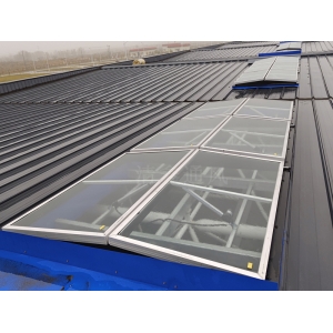 三角形电动采光排烟天窗